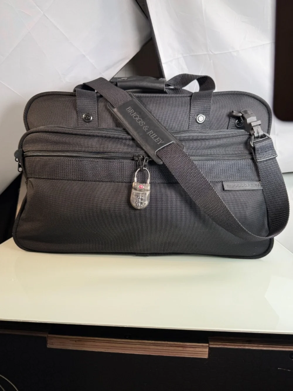 BRIGGS & RILEY®  |  UNDERSEAT DUFFLE  |  BLACK  |  XCLNT  |